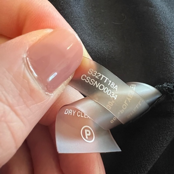 Calvin Klein Black Sleeveless Blouse - Picture 10 of 10